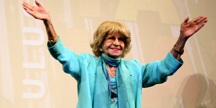 Altın Portakal'da Göksel Kortay'a 60'ıncı yıl plaketi