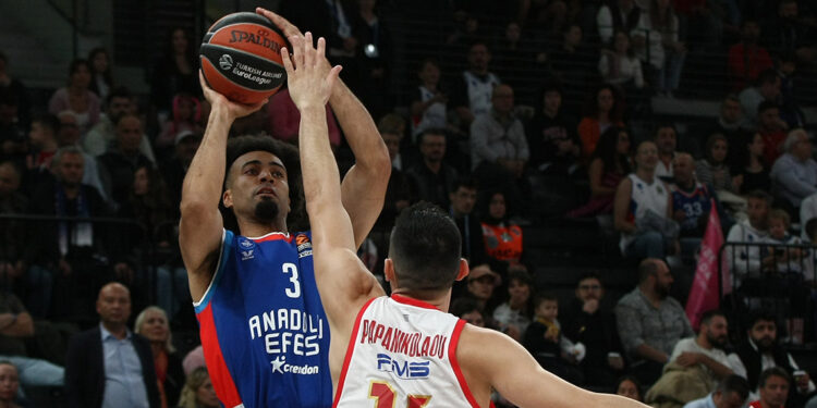 Anadolu Efes- Olympiacos: 91-89