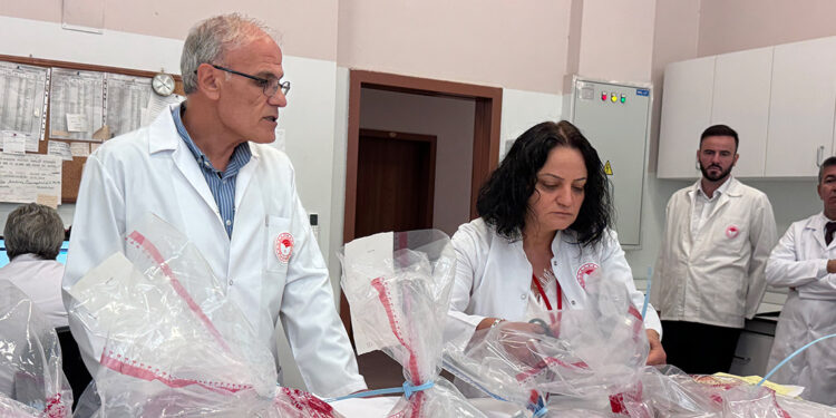 Ankara Gıda Kontrol Laboratuvarı'nda yılda 1,4 milyon analiz yapılıyor