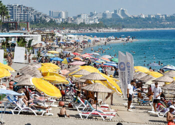 Antalya'da tüm zamanların en iyi ziyaretçi verisine ulaşıldı