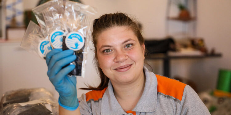 Antalya'daki okullarda 'Otizmli Bireyler Üretiyor' projesi