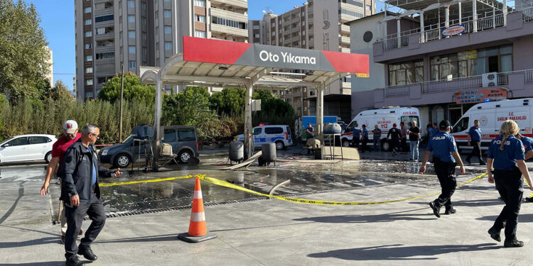 Aydın'da köpük tankı patladı; 3 işçi yaralı