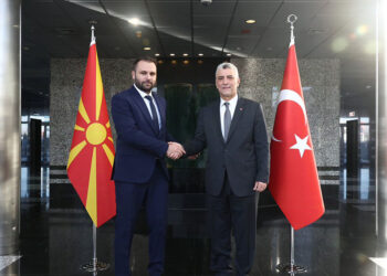 Bakan Bolat, Kuzey Makedonya Ekonomi ve Çalışma Bakanı ile görüştü