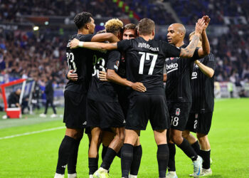 Beşiktaş derbi maçta Galatasaray deplasmanına çıkacak