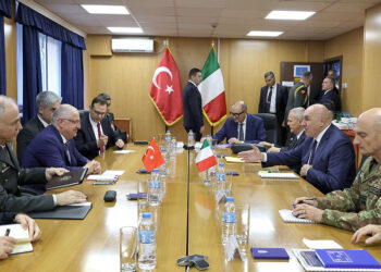 Bakan Güler, İtalya Savunma Bakanı Crosetto ile görüştü