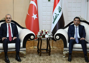 Bakan Uraloğlu, Irak Ulaştırma Bakanı Rezzak es-Sadavi ile görüştü