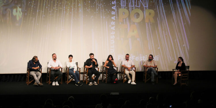 'Balinanın Bilgisi' dünya prömiyerini, Altın Portakal'da yaptı