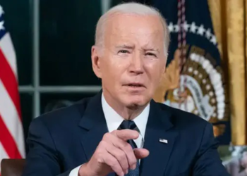 Biden erken oy kullandı