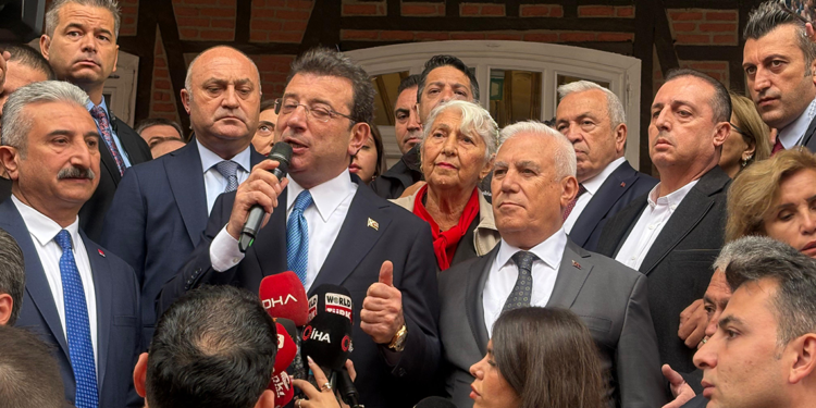 Bu iktidarın kurnazlıklarından bıktık