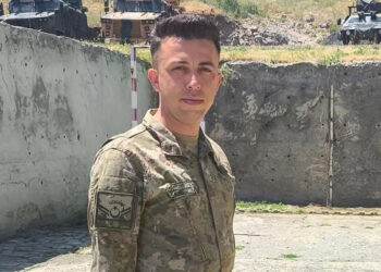 Şehidimizin Çanakkale'deki baba ocağına ateş düştü
