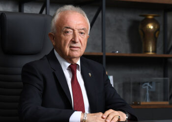 Vatan uğruna canlarını feda eden tüm şehitlerimizi minnetle anıyoruz