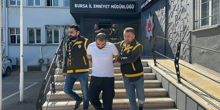 Cezaevinden izinli çıkan hükümlüyü öldüren şüpheli adliyeye sevk edildi