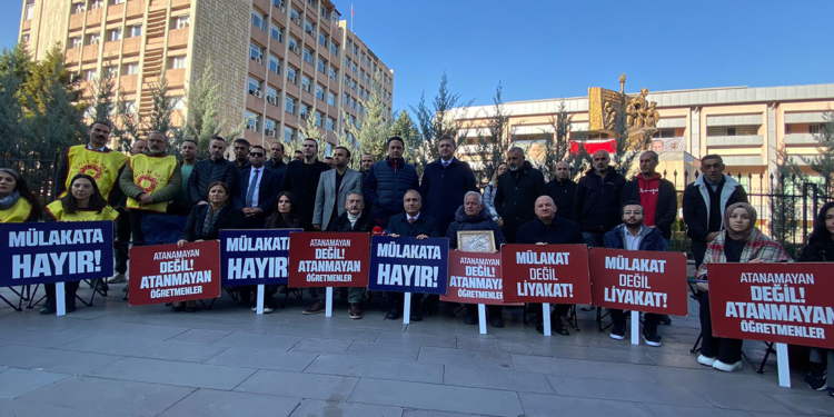 CHP'den Yusuf Tekin hakkında suç duyurusu