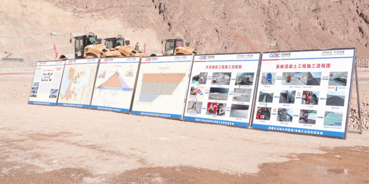 Xinjiang Dashixia Su Koruma Projesi inşaatı hızla ilerliyor