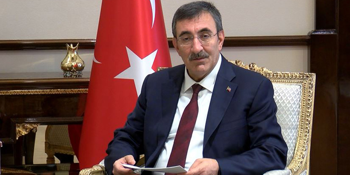 Cevdet Yılmaz KKTC Başbakanı Üstel ile bir araya geldi