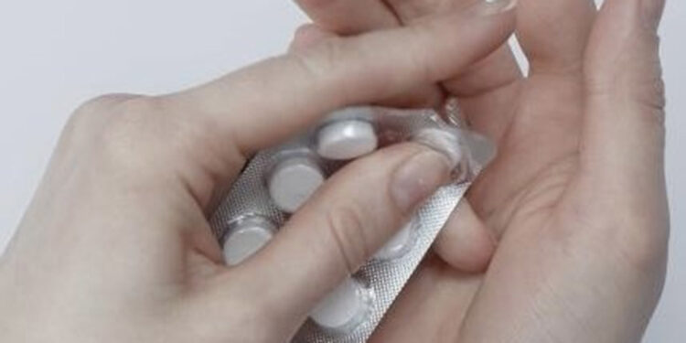 Cinsiyet değişikliği için kullanılan ilaçları yaşamsal sorun oluşturabilir