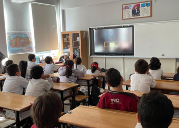 Cumhuriyet Haftası'nın ilk dersi, 'Dersimiz Cumhuriyete Doğru' filmi oldu
