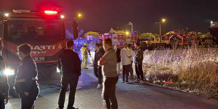 Duvara çarpan motosiklet yandı, sürücü öldü