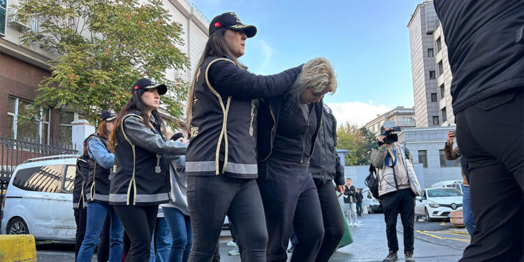 Daltonlar ve Barış Boyun suç örgütü üyeleri adliyede