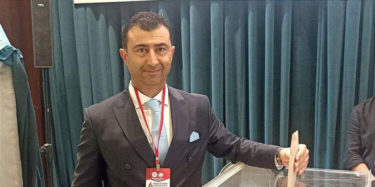 Dans Sporları Federasyonu'nda yeni başkan Barış Korkmaz oldu