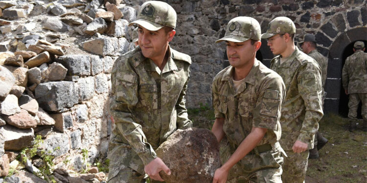 Erzurum'daki 23 tabya, 23 kuruluşa zimmetlendi