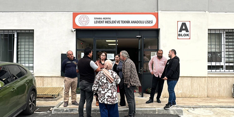 Etiler'de okulda korku dolu anlar: Öğretmen müdüre silah çekti