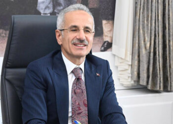 Eylülde havalimanlarında 22,4 milyon yolcuya hizmet verildi