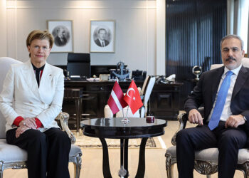 FETÖ ile mücadelemizi kararlılıkla sürdüreceğiz