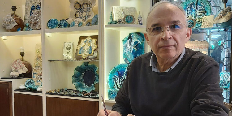 Fatih’te Ahmet Nejat Birdevrim’in ‘Yolculuk’ sergisi açılıyor