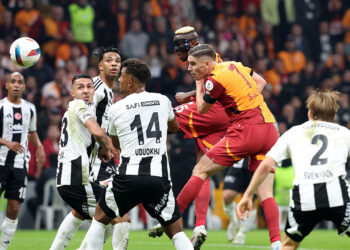 Rakibimiz bizi sadece faullerle durdurabildi