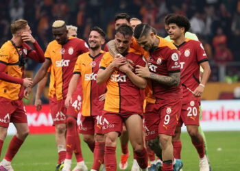Oyuncuların performanslarından dolayı çok mutluyum