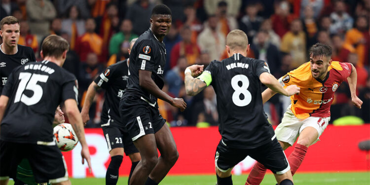 Galatasaray'ın dünya çapında bir takım olduğunu gördük