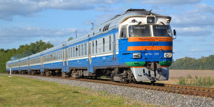 Galler'de iki tren çarpıştı