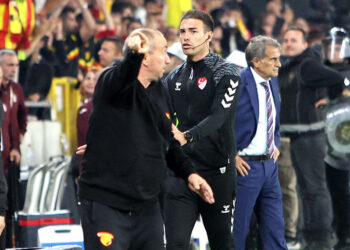 Şikayet etmek yerine kararlar almak zorundayız