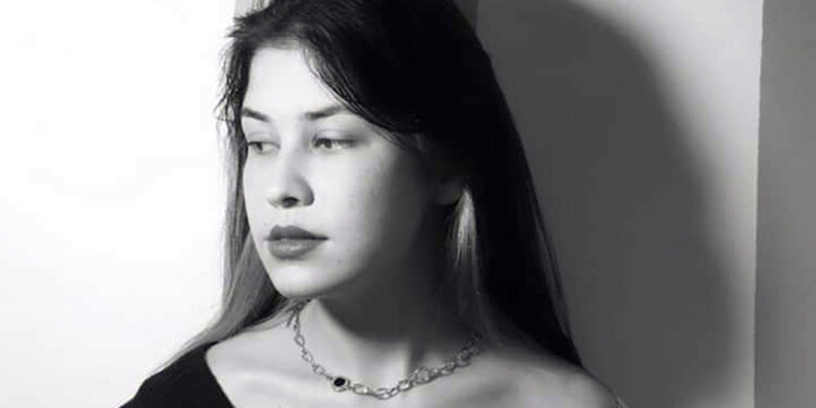 Güzellik merkezi çalışanı Zehra, arkadaşının evinde ölü bulundu