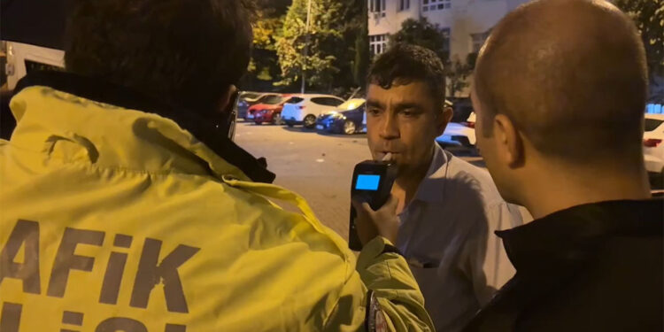 Polis ekiplerini görünce kaçmak isteyen sürücü yakalandı