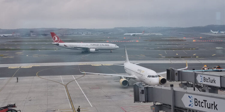 Vueling Airlines İstanbul Havalimanı'na ilk uçuşunu gerçekleştirdi