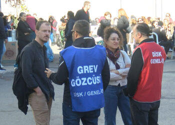 Kartal Belediyesi işçileri grevde