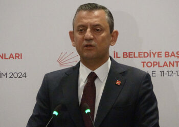 İktidarı erken seçime zorlamak durumundayız