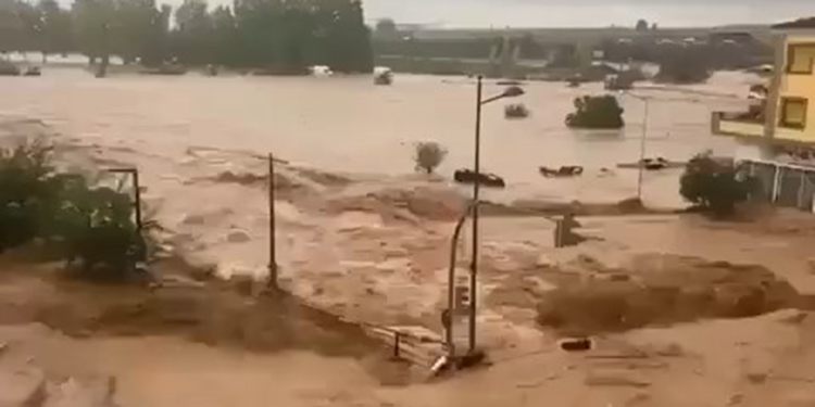 İspanya'yı vuran selde 51 kişi hayatını kaybetti