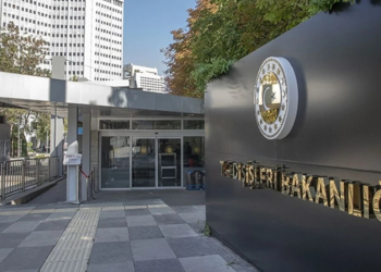 İsrail Parlamentosu, uluslararası hukuku açıkça ihlal etmektedir