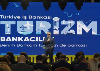 İstanbul Turizm Fuarı açıldı