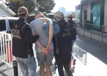 İstanbul’da FETÖ'nün yeni yapılanmasına operasyon: 2 gözaltı