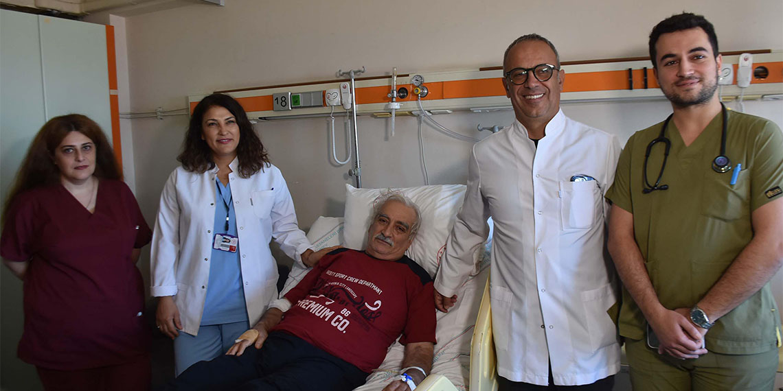 Kalp pili iki kez iltihaplanan hasta Tayfun Bilici, üçüncü operasyonla hayata tutundu. Bilici, "Yeniden doğmuş gibi oldum" dedi.