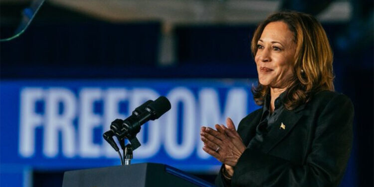 Kamala Harris'in mitinginde protesto