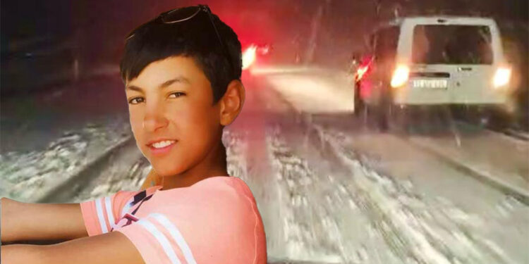 Kars beyaza büründü, Ağrı'da düşen yıldırımda bir çocuk yaralandı