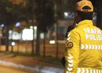 Kayseri'de 3'ü hükümlü 8 kişi yakalandı