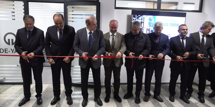 KTÜ Deprem ve Yapı Sağlığı Uygulama ve Araştırma Merkezi açıldı