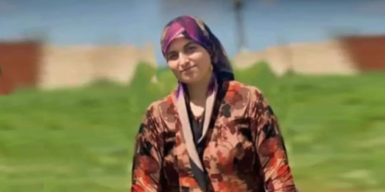 Kabini arızalı asansörde, 4’üncü kattan boşluğa düşüp öldü