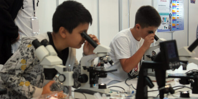 Karaman Bilim Şenlikleri başladı